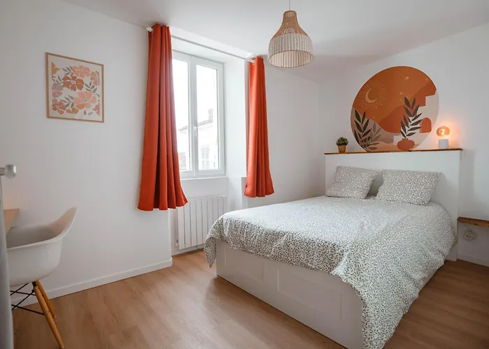 Apartamento T2 Plein Centre Saint-Astier (Dordogne)